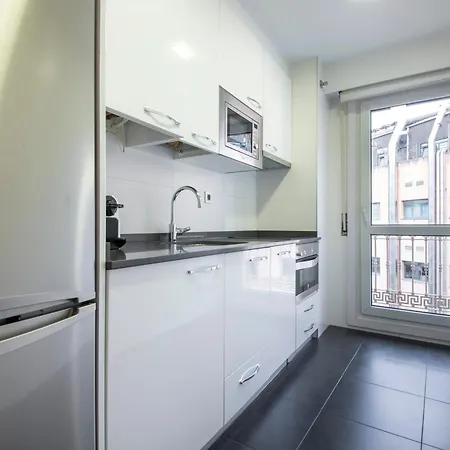 Plaza Pio Xii Сан-Себастьян